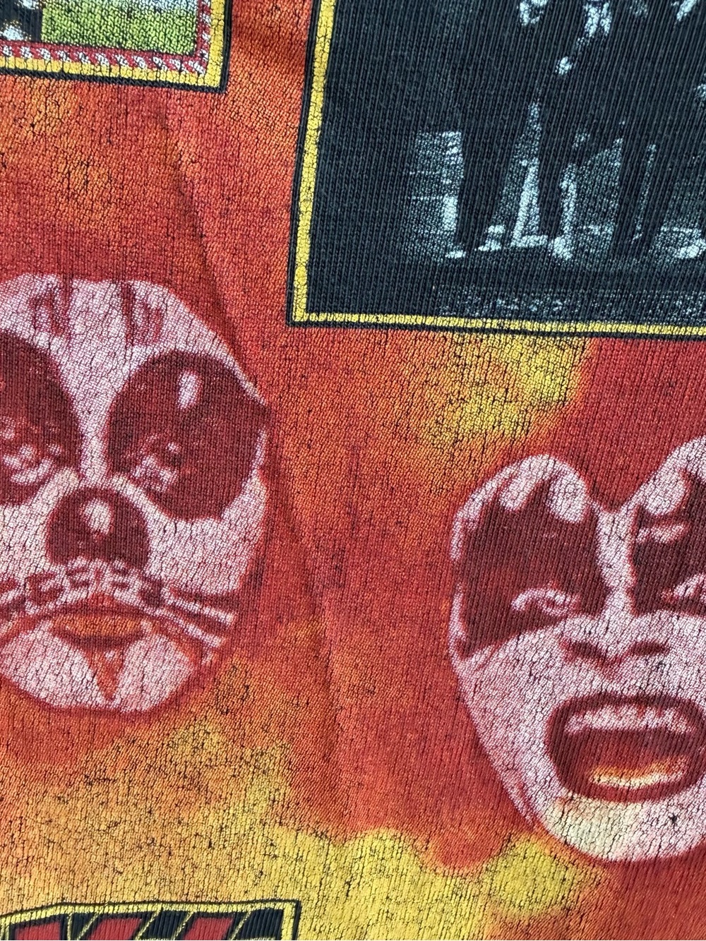 VINTAGE KISS "The Originals" Thrashed Band Tee Muscle Tank - Picture 13 of 16